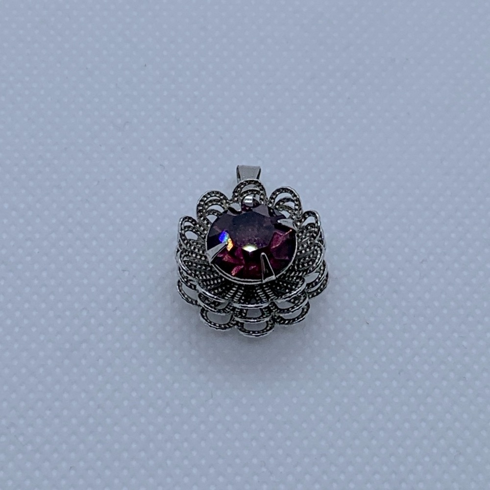 Sarah Coventry Marigold Silver Tone Pendant / Charm